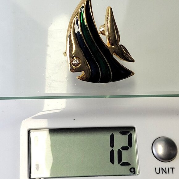 Blue Green Fish Brooch - Picture 7 of 7